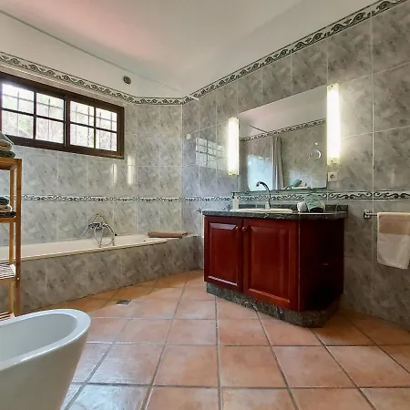 La Casa Tabaiba By Tor Icod De Los Vinos